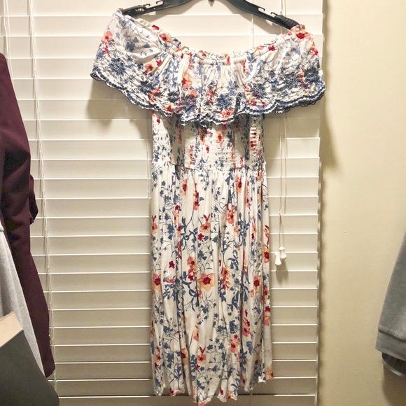 Off Shoulder Floral Summer Dress - Picture 6 of 6